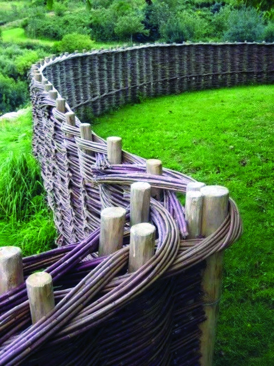 Плетеный забор