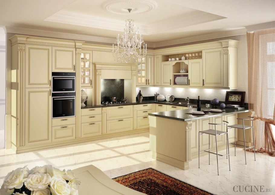 Дорогой интерьер кухни