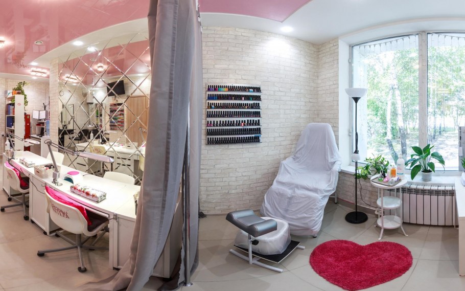 Интерьер парикмахерской в стиле Китч