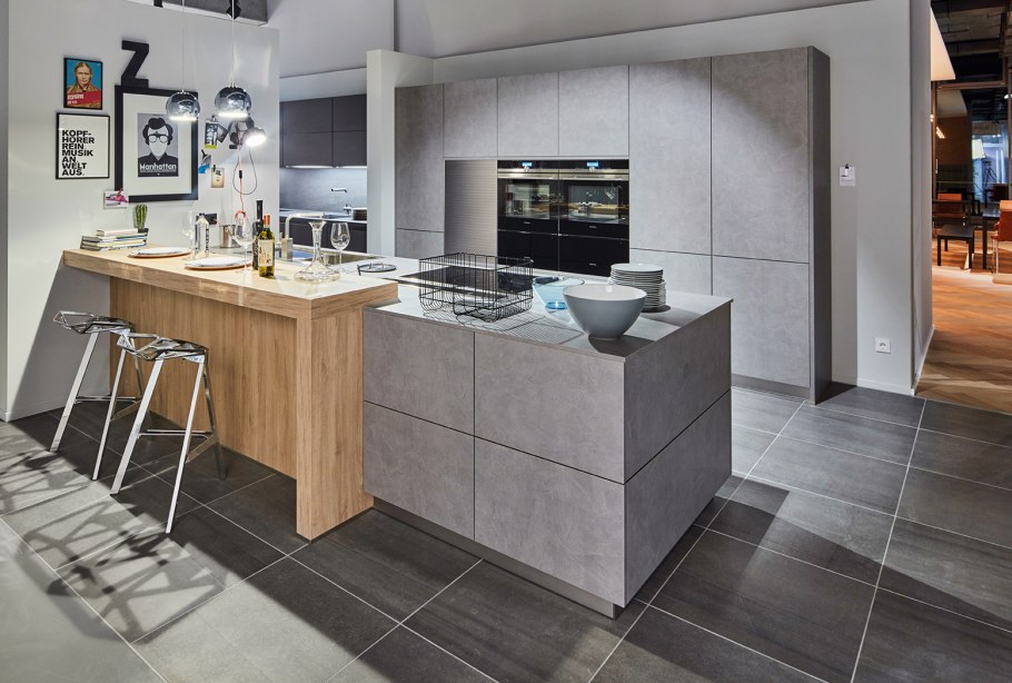 Бетон Чикаго светло-серый Egger в интерьере