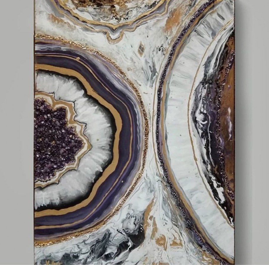 Картина смолой срез камня