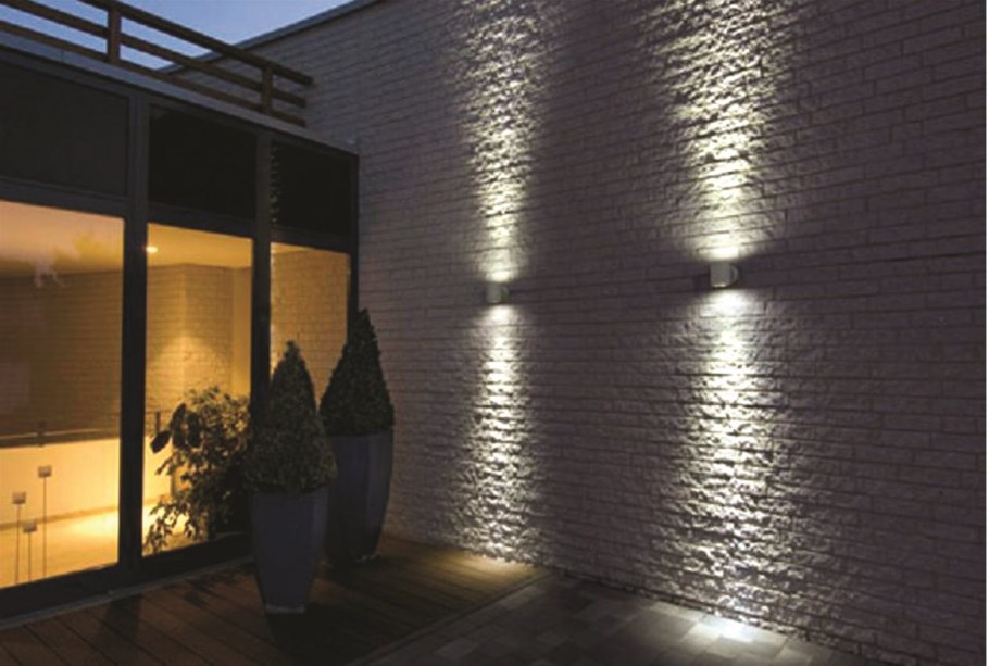 Архитектурная подсветка фасадов БАУ Хаус