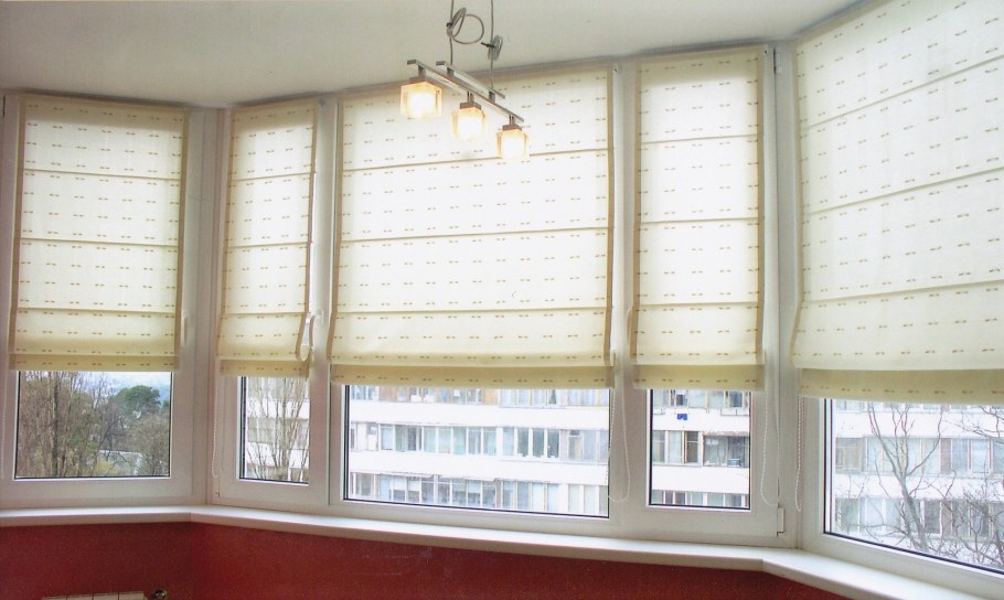 Римские шторы в офис