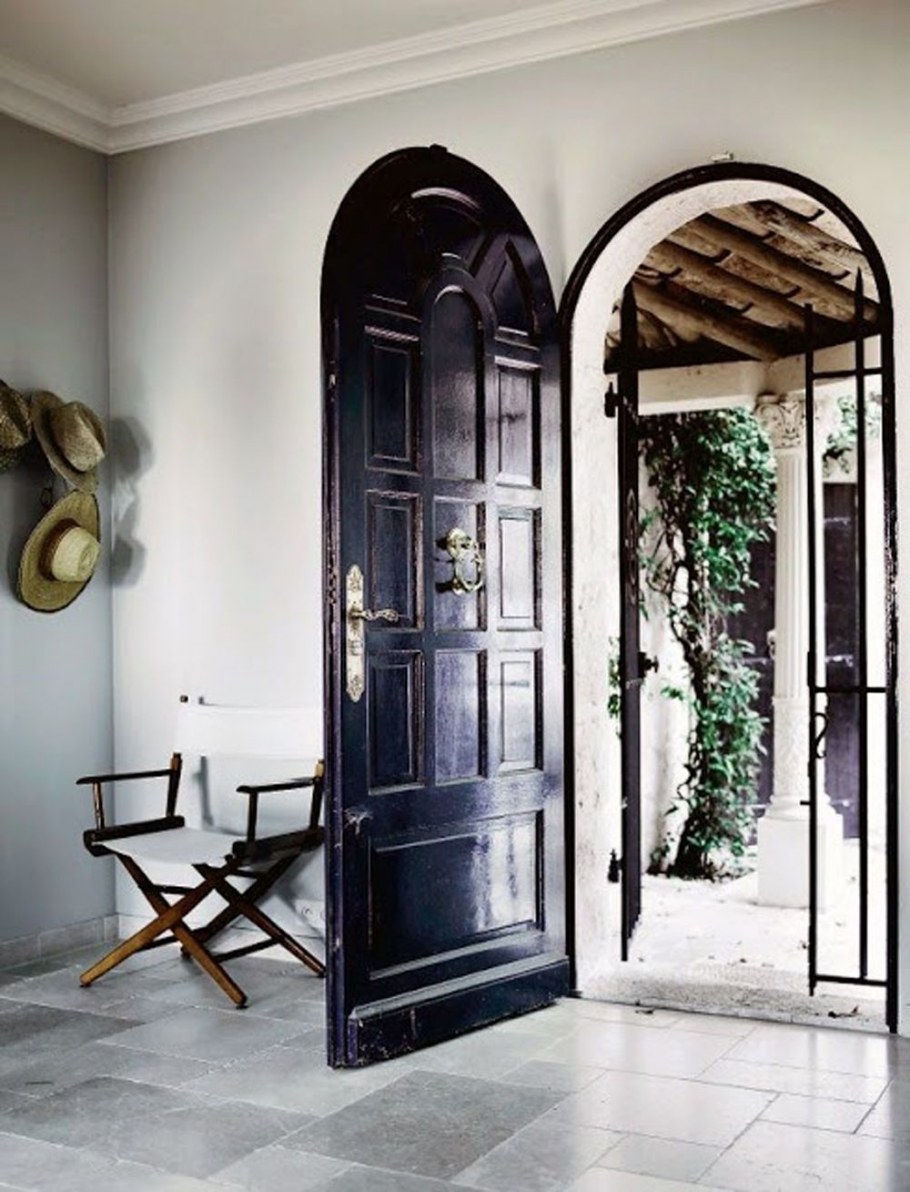 Дверь в Тосканском стиле