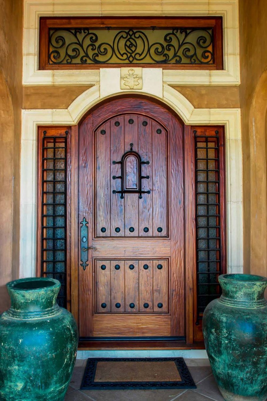 Интерьер в средиземноморском стиле прихожая