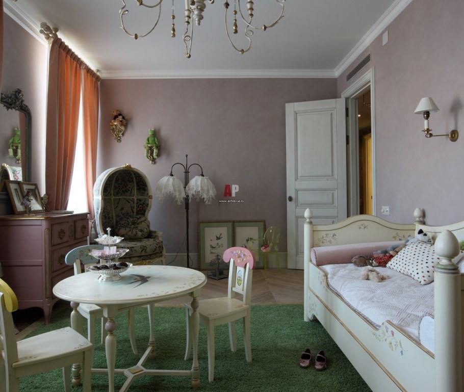 Детская комната во французском стиле
