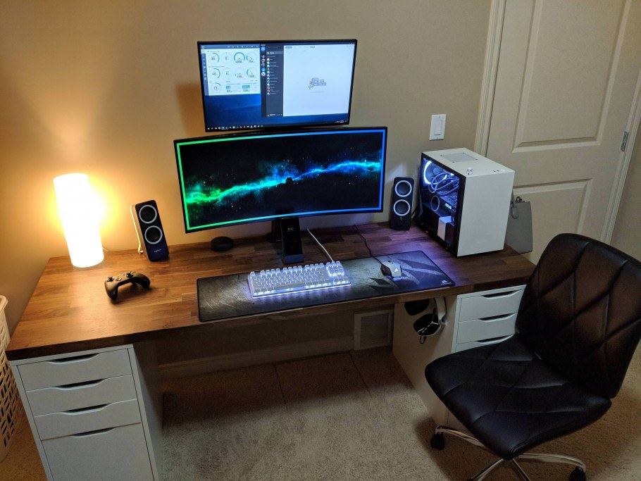 Стол в комнату для компьютера