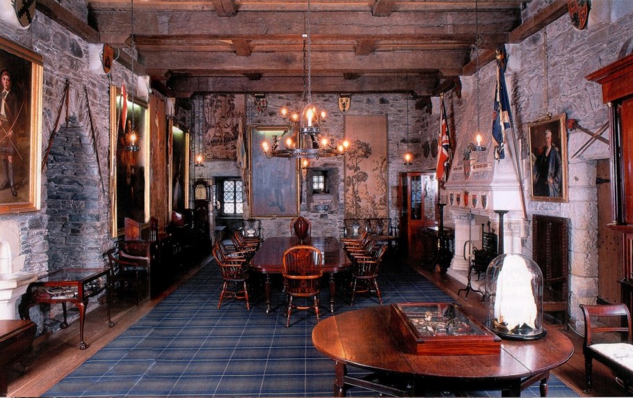 Замок Гогенцоллерн подземелье