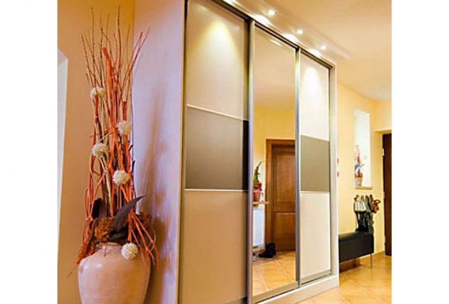 Шкаф купе ПАКС сбоку