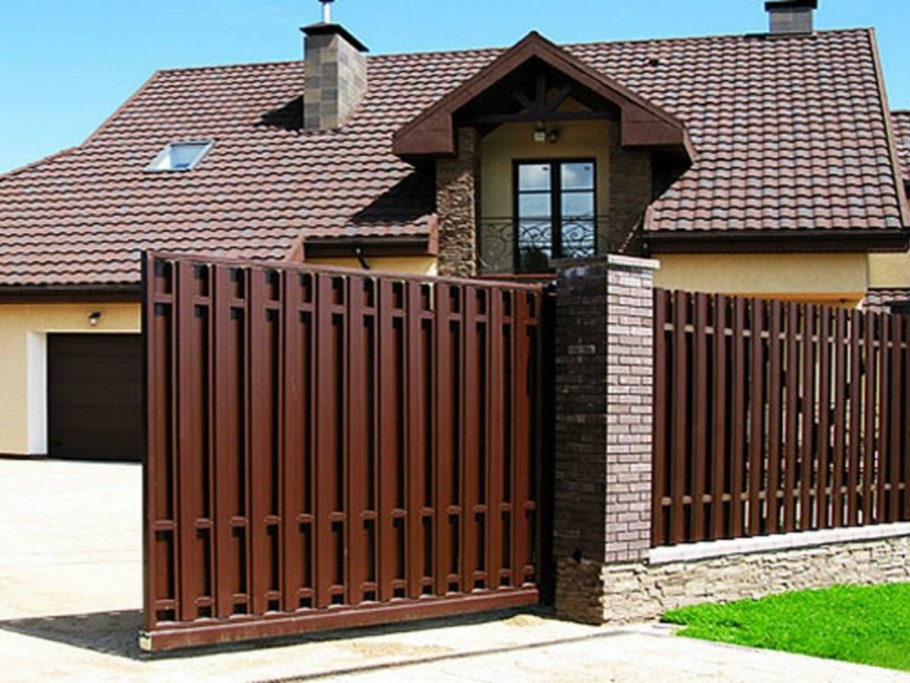 Ворота 4500 откатные профнастил