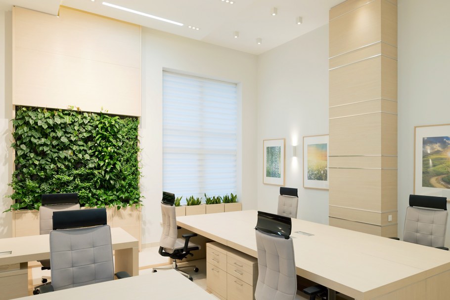 Офис в строгом стиле