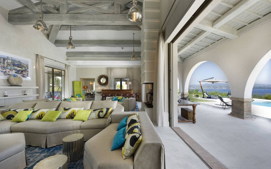 Современная Средиземноморская вилла интерьер