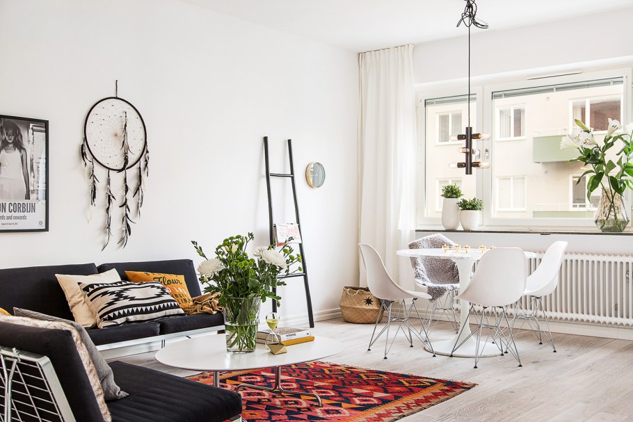 Скандинавские вазы в интерьере гостиной