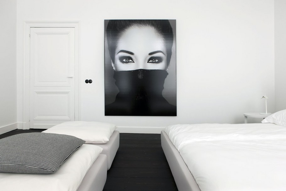 Total Black спальня Минимализм