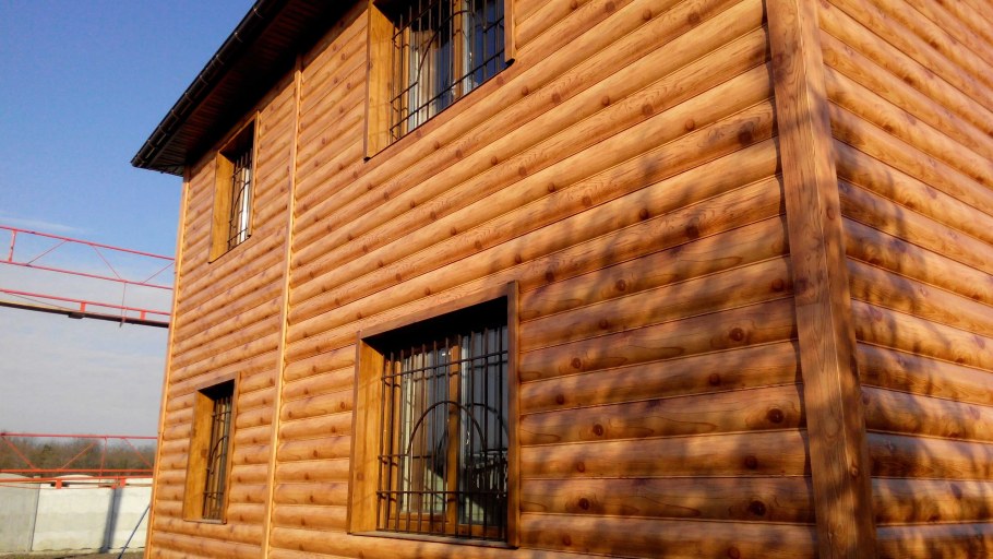 Металлосайдинг блок Хаус золотой дуб