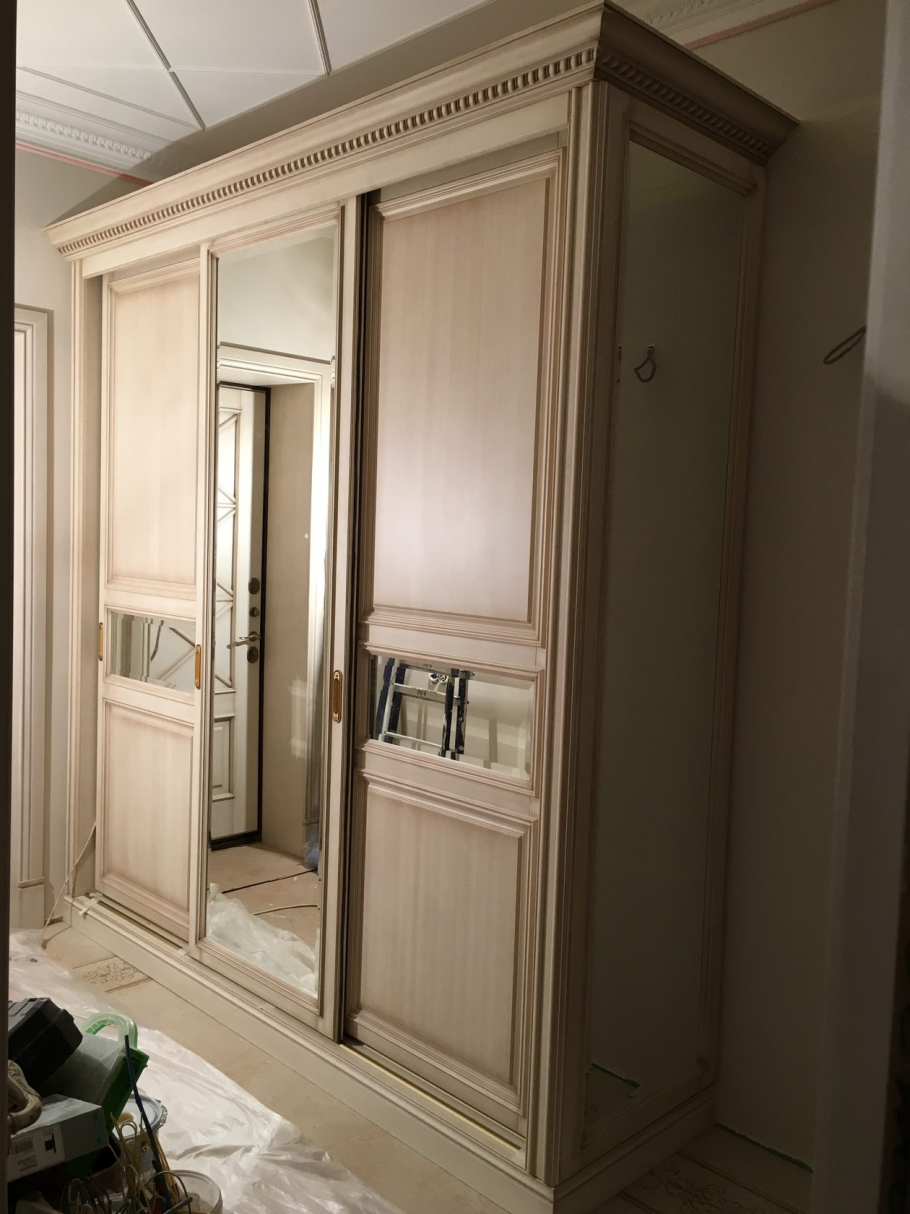 Шкафы Неоклассика Парма