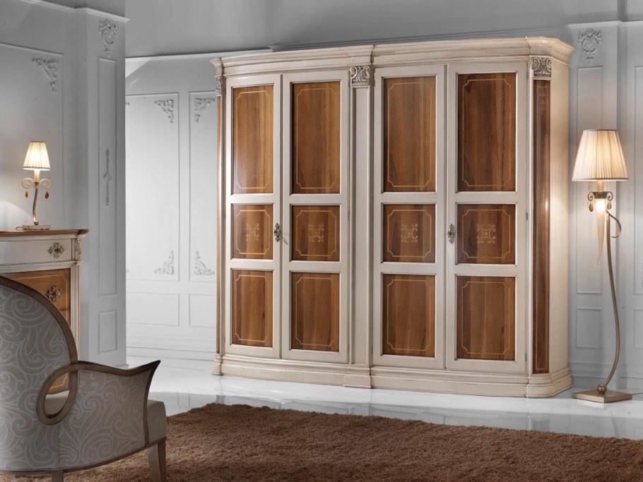Шкаф 4-х створчатый Италия