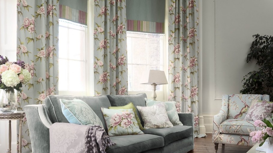 Цветочные шторы в интерьере