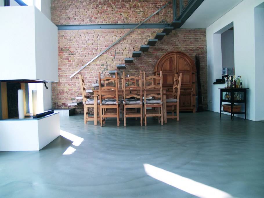 Бетонный пол лофт