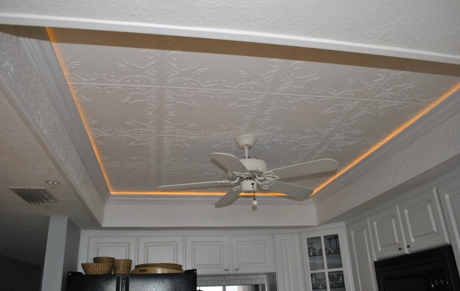 Потолочная плитка из пенопласта