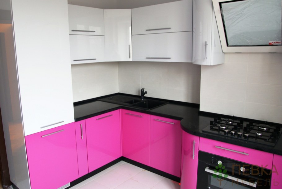 Кухня София олива сирень