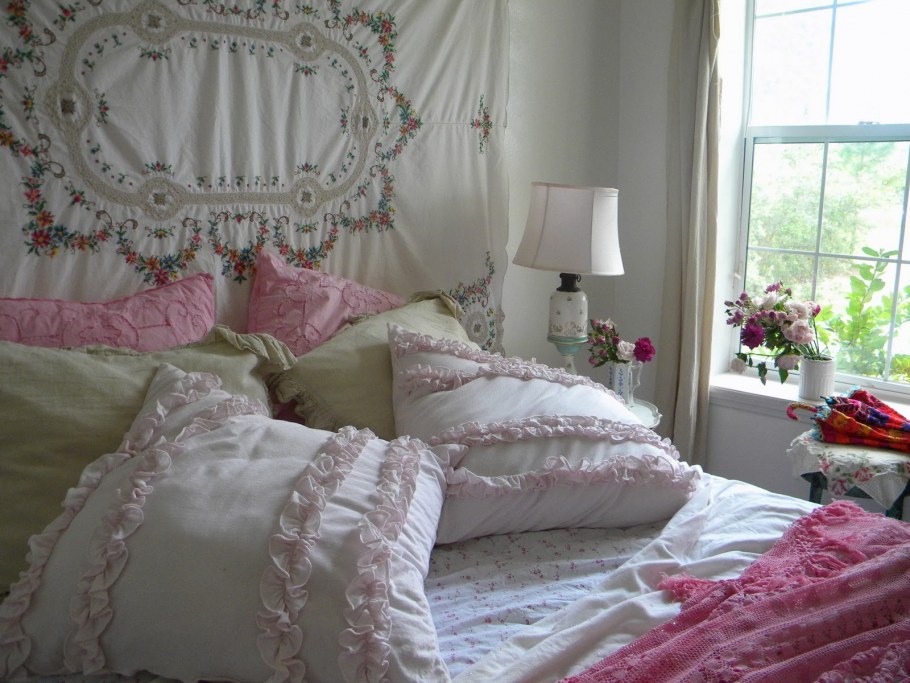 Ельное белье в стиле шебби Шик