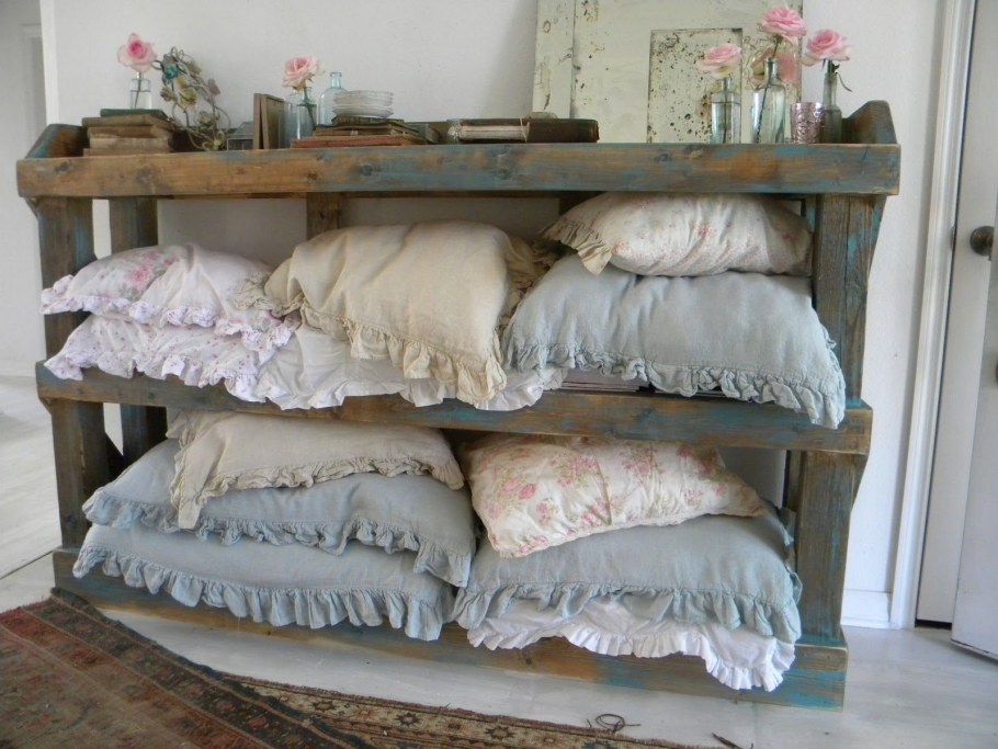 Чехол на стул в стиле шебби Шик