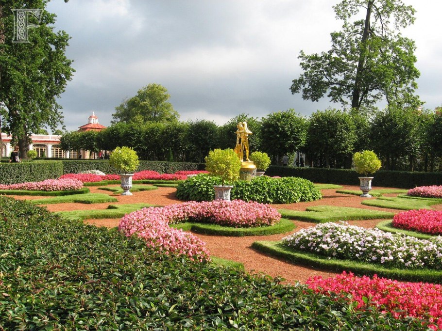 Петергоф летний сад