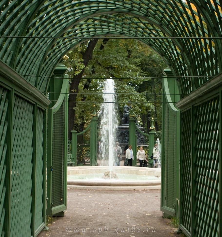 Уютный уголок на даче