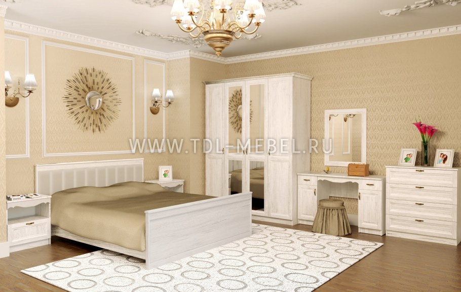 Потолочная люстра с абажурами 60074/8 античная бронза