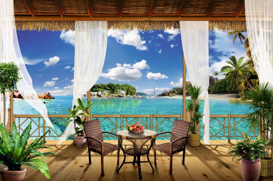 Открытое окно с видом на море