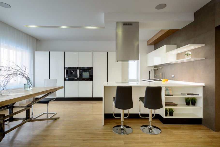 Классическая гостиная с рабочим местом