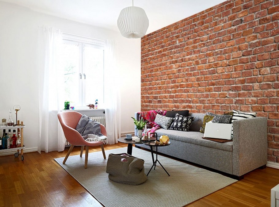 Покрасить кирпичную стену