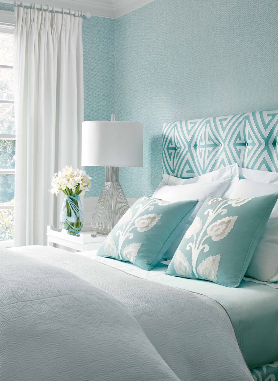 Гостинве в бронзово голубых тонах