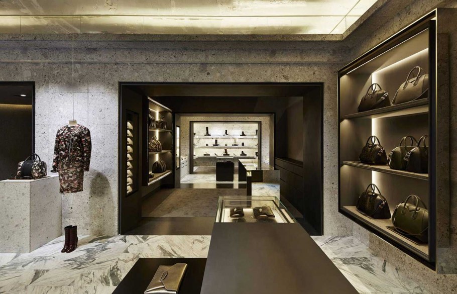 Givenchy Boutique