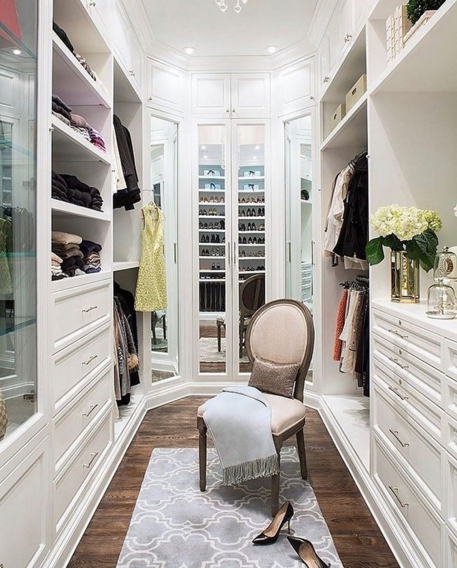 Гардеробная Роникон