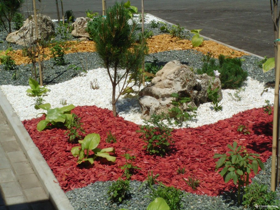 Мульчирование Розария щепой