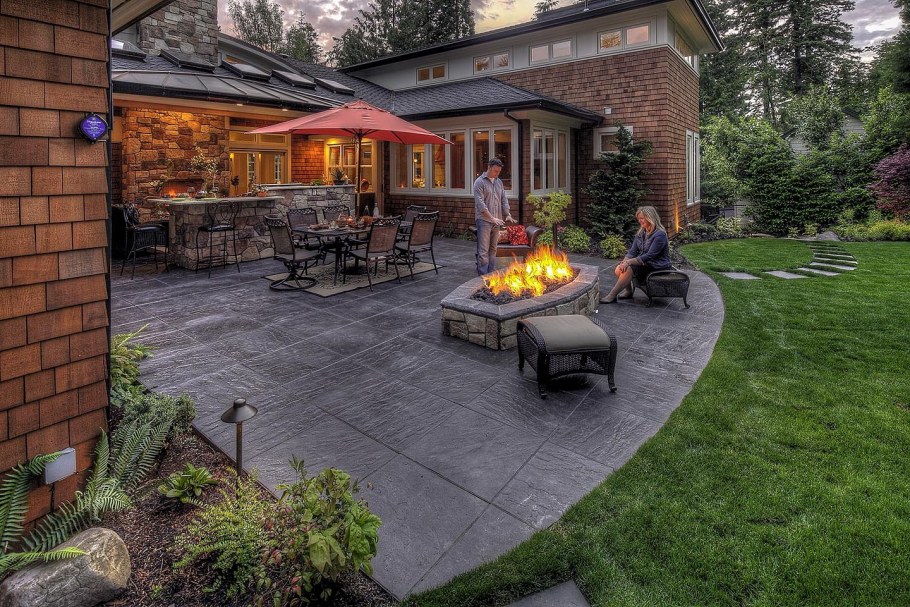 Патио с барбекю