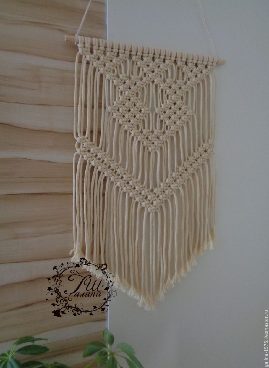 Фацет в коридоре