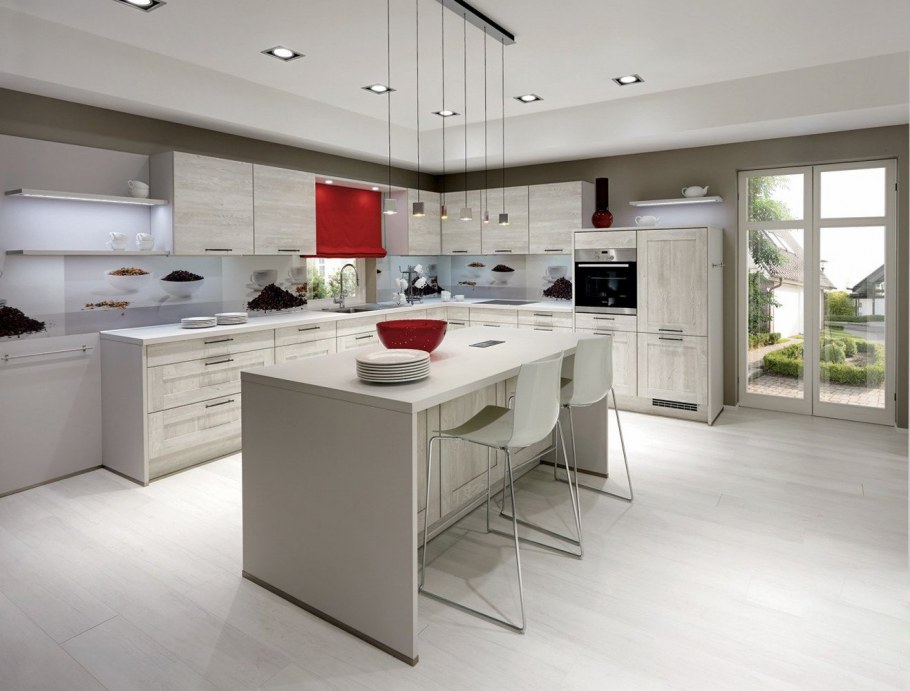 Планировка кухни с островом