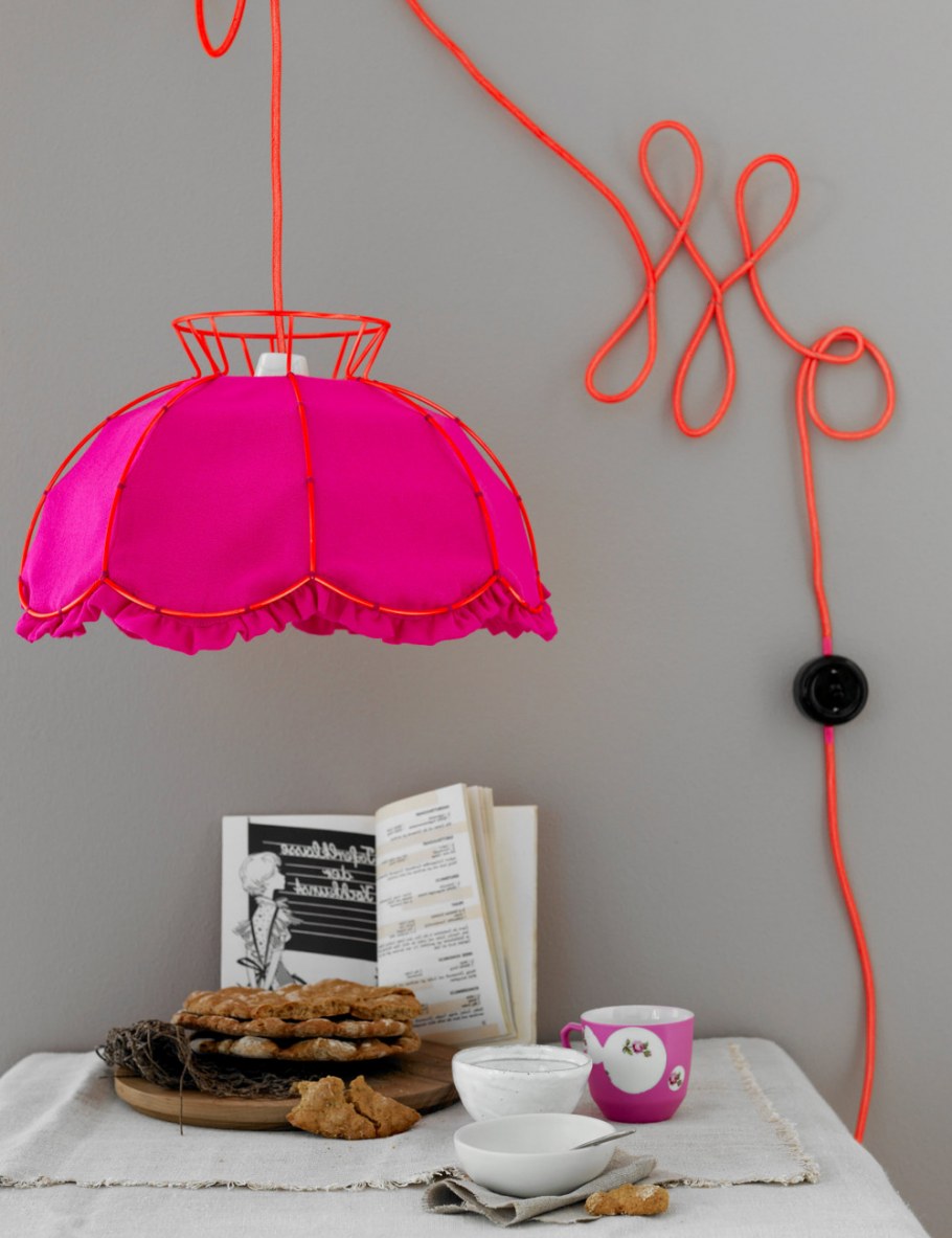 Украшение интерьера искусственными цветами