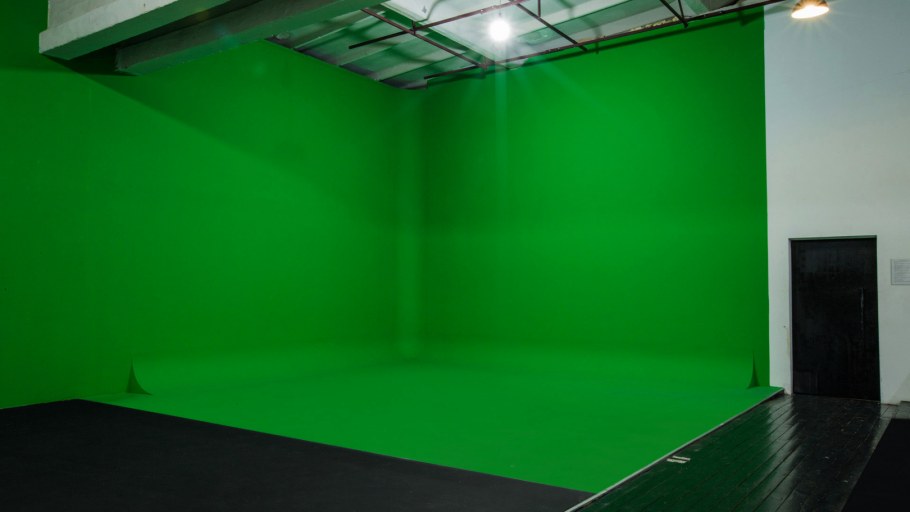 Циклорама хромакей студия