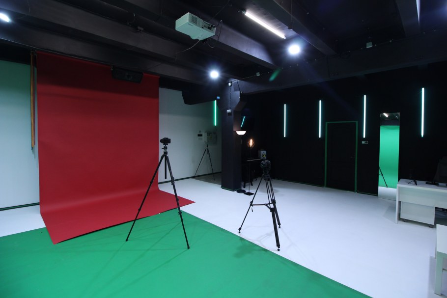 Хромакей 2*2,3 м со стойкой Greenscreen (комплект)