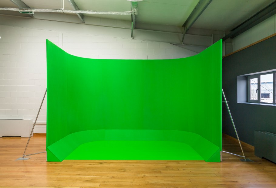 Хромакей зеленый экран студия