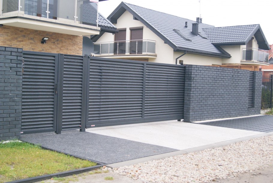 Забор профлист RAL 7024