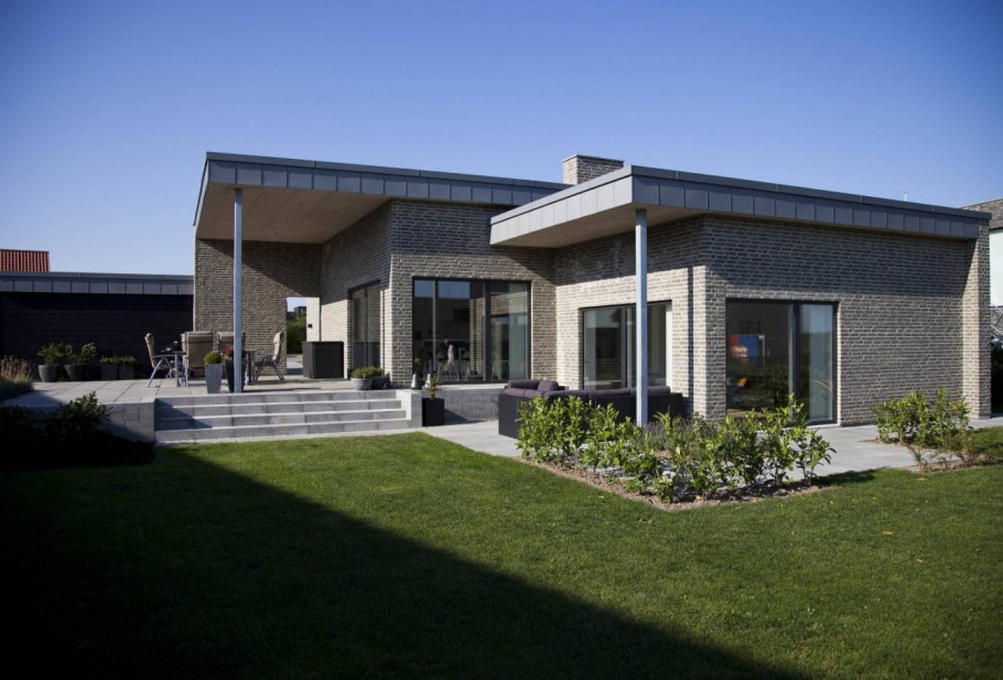 Плоская крыша в частном доме