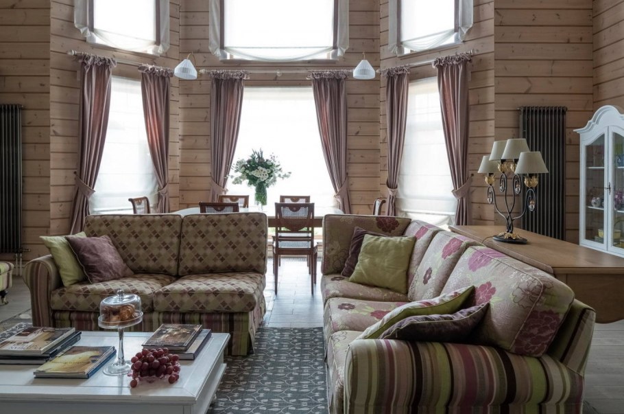 Эркер в деревянном доме интерьер