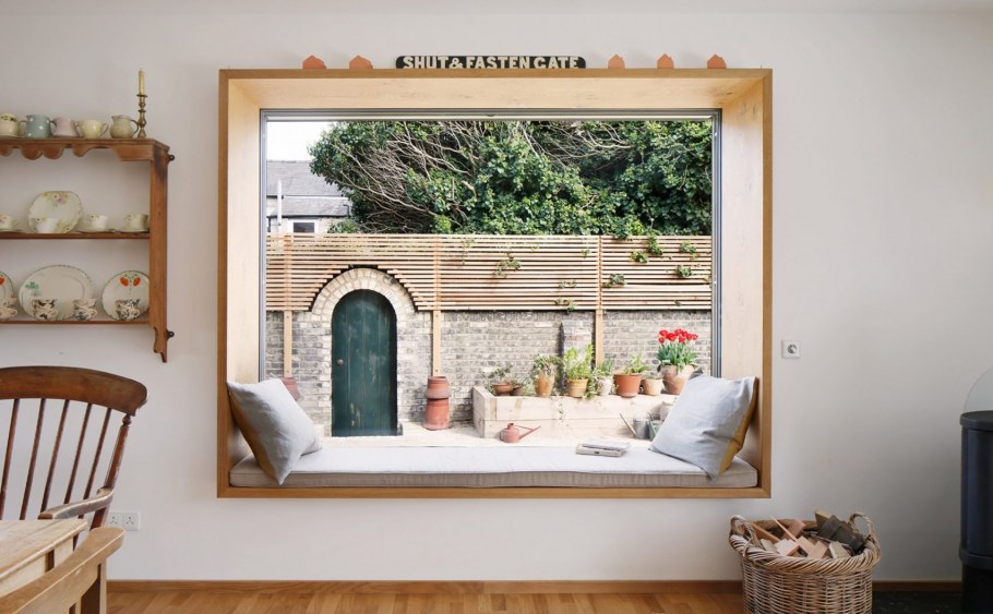 Декор подоконника