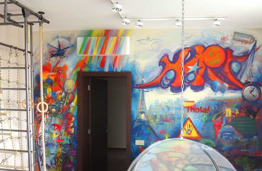 Роспись стен в комнате подростка