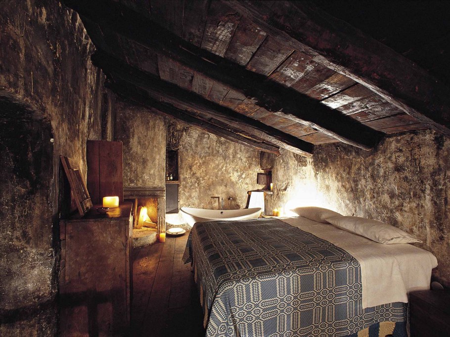 Средневековый дом внутри